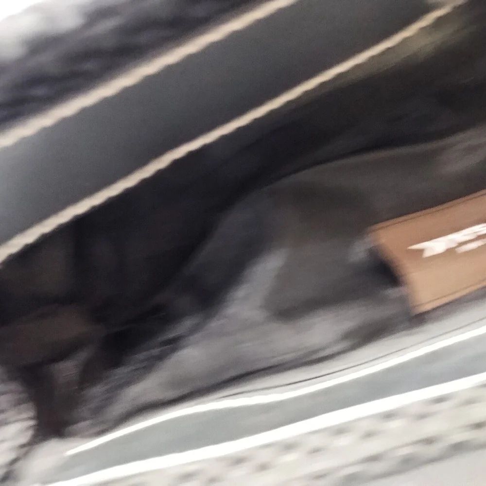 The Sak sak handbag